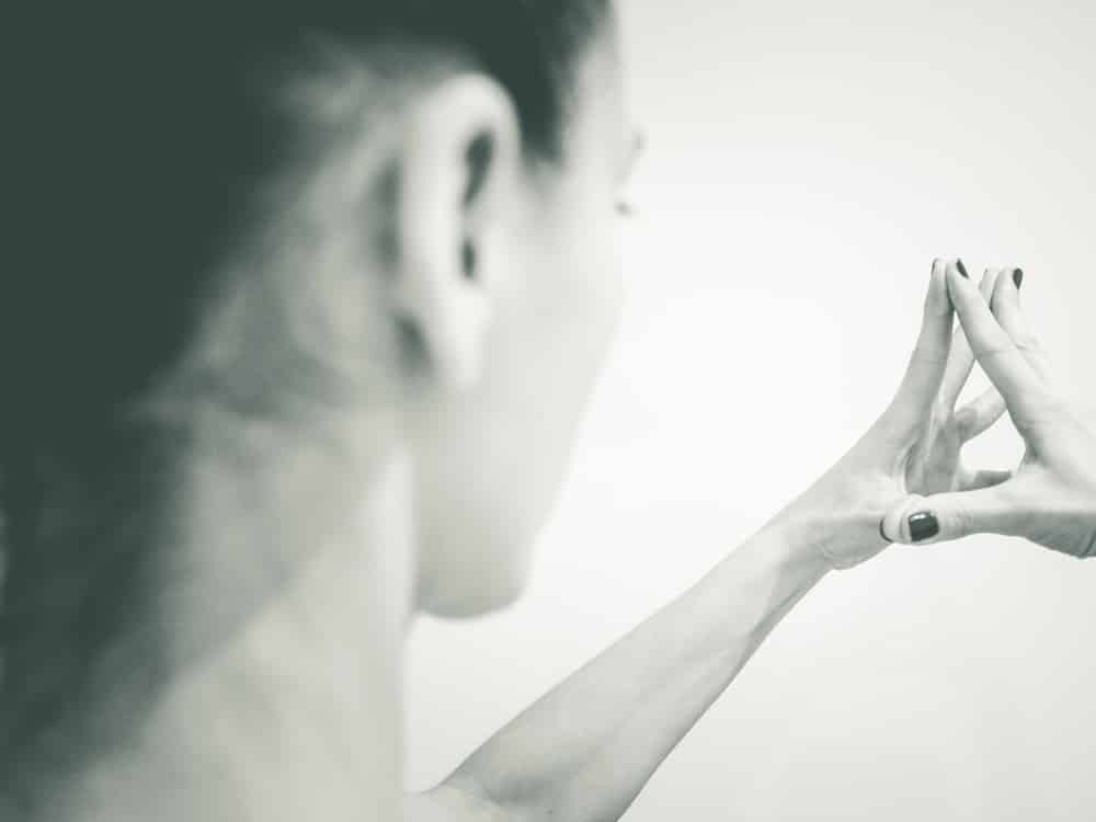 Yogawege Blogpost "Mudra" - Hakini Mudra