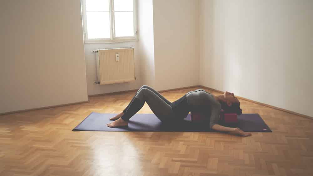 Bild 1: Yogawege-Blogpost "Yoga bei verspannten Schultern"